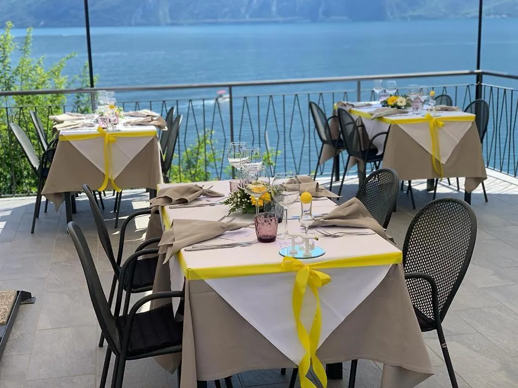 Hotel Alla Noce Limone sul Garda